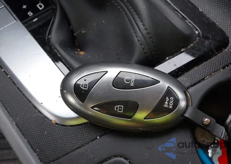 2024 Hyundai Elantra Sel from USA, damaged, VIN KMHLM4DG8RU813796